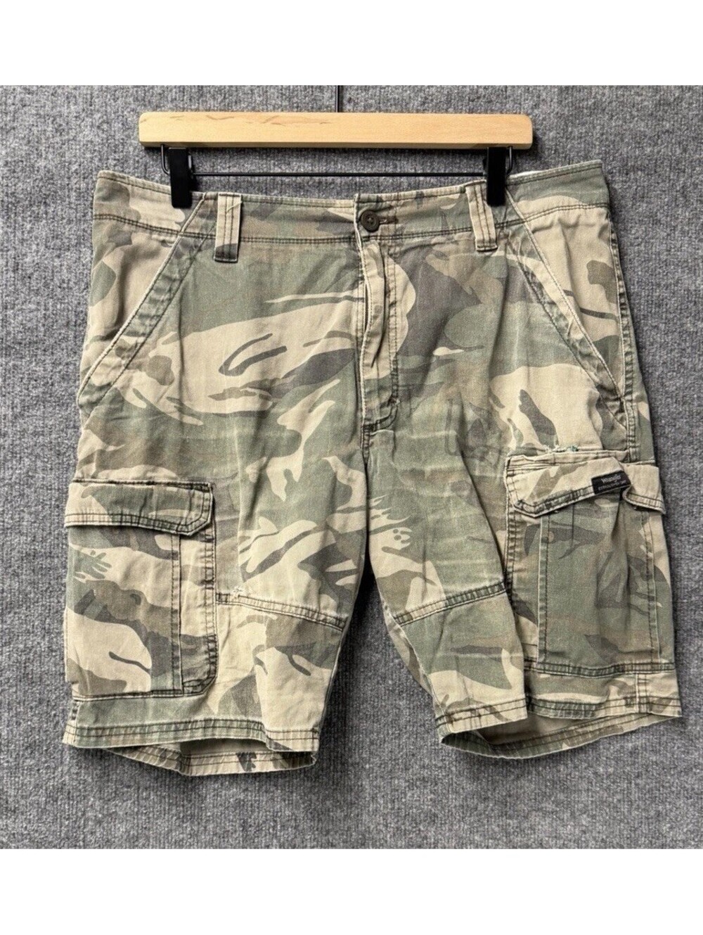 Camo Shorts Men 32 Brown Cargo Relaxed Wrangler Army Streetwear Military Utility